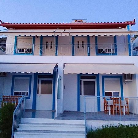 منزل الضيف بورش  في Vila Gusti المظهر الخارجي الصورة